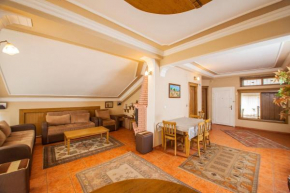 Pleasant Apartment with Central Location near Sea in Marmaris